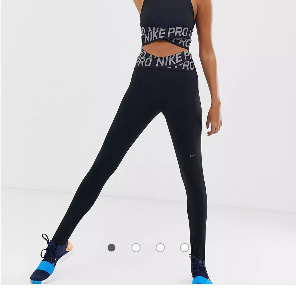 Black nike leggings